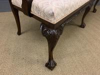Mahogany Chippendale Style Triple Chair Back Settee (5 of 18) Mahogany Chippendale Style Triple Chair Back Settee (5 of 18)