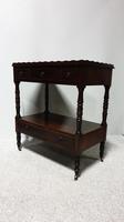 Good Mahogany Two Tier Trolley (12 of 14) Good Mahogany Two Tier Trolley (12 of 14)