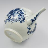 Large First Period Worcester Porcelain Mansfield Pattern Teapot c.1775 (3 of 15) Large First Period Worcester Porcelain Mansfield Pattern Teapot c.1775 (3 of 15)