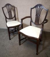 Set of Eight '6+2' Mahogany Dining Chairs in the Hepplewhite Style (5 of 15) Set of Eight '6+2' Mahogany Dining Chairs in the Hepplewhite Style (5 of 15)