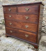 Antique Oak Chest of Drawers with Crossbanded Edge (8 of 17) Antique Oak Chest of Drawers with Crossbanded Edge (8 of 17)