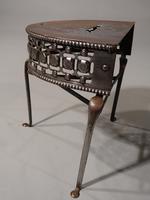 Very Good Quality George III Period Demilune Steel Footman (2 of 5) Very Good Quality George III Period Demilune Steel Footman (2 of 5)