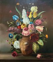 Striking Early 1900s Antique Large Floral Display Oil on Canvas Painting (2 of 12) Striking Early 1900s Antique Large Floral Display Oil on Canvas Painting (2 of 12)