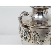 Pair of Ornate Heavy Victorian Hallmarked Silver Sugar Shakers (5 of 7) Pair of Ornate Heavy Victorian Hallmarked Silver Sugar Shakers (5 of 7)