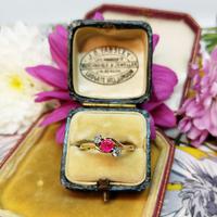 Vintage 18ct Gold Ruby & Diamond Three Stone Bypass Ring (5 of 7) Vintage 18ct Gold Ruby & Diamond Three Stone Bypass Ring (5 of 7)
