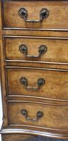 Small Burr Walnut Serpentine Chest of Drawers (3 of 10) Small Burr Walnut Serpentine Chest of Drawers (3 of 10)