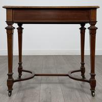 Antique 19th Century Fine Quality Side Table in Mahogany