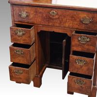 George III Walnut Kneehole Desk (10 of 12) George III Walnut Kneehole Desk (10 of 12)