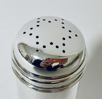 Antique Solid Silver Sugar Caster with Glass Liner (9 of 10) Antique Solid Silver Sugar Caster with Glass Liner (9 of 10)