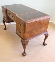 Quality Burr Walnut Kneehole Writing Desk (6 of 15) Quality Burr Walnut Kneehole Writing Desk (6 of 15)