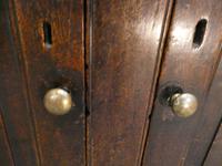English 18th Century Oak Dresser with Spice Drawers (8 of 15) English 18th Century Oak Dresser with Spice Drawers (8 of 15)