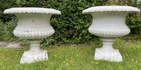 Pair of Large Garden Urns (5 of 5) Pair of Large Garden Urns (5 of 5)