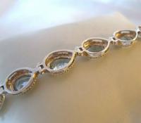 Vintage Silver & Aquamarine Bracelet 1970s 71/4" Length 16.6 Grams (10 of 12) Vintage Silver & Aquamarine Bracelet 1970s 71/4" Length 16.6 Grams (10 of 12)