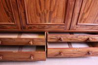 Antique Victorian Mahogany Triple Door Wardrobe (6 of 21) Antique Victorian Mahogany Triple Door Wardrobe (6 of 21)