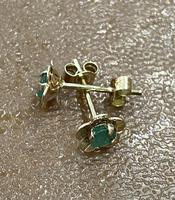 Pair of 9ct & Emerald Earrings 1979 (3 of 3) Pair of 9ct & Emerald Earrings 1979 (3 of 3)