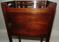 George III Mahogany Tray Top Bedside Cabinet (5 of 9) George III Mahogany Tray Top Bedside Cabinet (5 of 9)