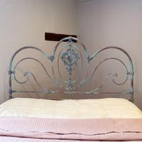 King Size Late Victorian Cast Iron Platform Bed (4 of 9) King Size Late Victorian Cast Iron Platform Bed (4 of 9)