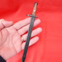 Miniature Bayonet (2 of 2) Miniature Bayonet (2 of 2)
