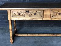 18th Century Spanish Chestnut Serving Table (19 of 27) 18th Century Spanish Chestnut Serving Table (19 of 27)