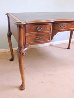Antique Quality Burr Walnut Writing Desk (13 of 13) Antique Quality Burr Walnut Writing Desk (13 of 13)