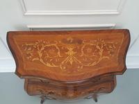 Beautiful Bombe Shaped Italian Commode c.1920 (7 of 9) Beautiful Bombe Shaped Italian Commode c.1920 (7 of 9)