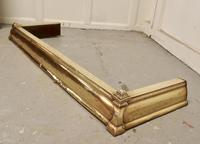 4ft Victorian Brass Fender (4 of 5) 4ft Victorian Brass Fender (4 of 5)