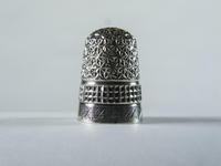 Victorian Charles Horner Solid Silver Thimble (2 of 6) Victorian Charles Horner Solid Silver Thimble (2 of 6)
