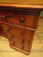 Victorian Antique Pedestal Desk, Hobbs & Co London (16 of 24) Victorian Antique Pedestal Desk, Hobbs & Co London (16 of 24)