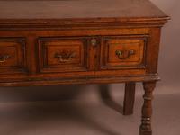 Late 17th / Early 18th Century Dresser Base (8 of 10) Late 17th / Early 18th Century Dresser Base (8 of 10)