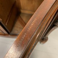 Gillows Serpentine Rosewood Sideboard (7 of 10) Gillows Serpentine Rosewood Sideboard (7 of 10)