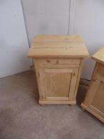 Square Pair of Antique Pine Victorian Bedside Cabinets to wax / paint (2 of 6) Square Pair of Antique Pine Victorian Bedside Cabinets to wax / paint (2 of 6)
