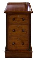 Pair of Mahogany Bedsides c1880 (2 of 6) Pair of Mahogany Bedsides c1880 (2 of 6)