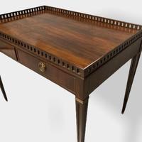18th Century Mahogany Silver Table (10 of 11) 18th Century Mahogany Silver Table (10 of 11)