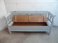 Light Grey 3 Seater Tulip Antique Pine Kitchen / Hall Box Settle / Bench (2 of 10) Light Grey 3 Seater Tulip Antique Pine Kitchen / Hall Box Settle / Bench (2 of 10)