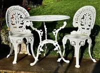 Nicely Weathered Painted Metal Bistro Set Table & 2 Chairs (5 of 5) Nicely Weathered Painted Metal Bistro Set Table & 2 Chairs (5 of 5)