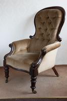 Gentleman’s Button Backed Armchair (3 of 6) Gentleman’s Button Backed Armchair (3 of 6)