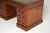 Antique Victorian Mahogany Leather Top Pedestal Desk (7 of 12) Antique Victorian Mahogany Leather Top Pedestal Desk (7 of 12)