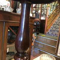 Lovely Quality Octagonal Mahogany Tripod Table (7 of 8) Lovely Quality Octagonal Mahogany Tripod Table (7 of 8)