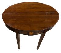 A Georgian Mahogany Tea Table. (2 of 8) A Georgian Mahogany Tea Table. (2 of 8)