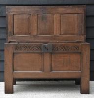 Handsome 17th Century Small Proportioned Oak Coffer c.1680 (7 of 13) Handsome 17th Century Small Proportioned Oak Coffer c.1680 (7 of 13)