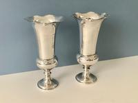 Pair of Edwardian Solid Silver Vases - Comyns (4 of 5) Pair of Edwardian Solid Silver Vases - Comyns (4 of 5)