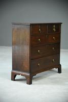 Antique 18th Century Oak Chest of Drawers (9 of 10) Antique 18th Century Oak Chest of Drawers (9 of 10)