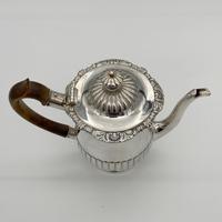 Antique George IV Sterling Silver Gravy Argyle London 1822 Thomas Burwash (7 of 8) Antique George IV Sterling Silver Gravy Argyle London 1822 Thomas Burwash (7 of 8)
