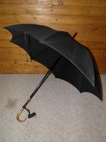 Antique Repousse Gold Plated Umbrella with Black Canopy by Kendall (2 of 16) Antique Repousse Gold Plated Umbrella with Black Canopy by Kendall (2 of 16)