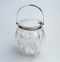 Novelty Silver Plate Automatic Opening Hukin & Heath Biscuit Jar c.1910 (2 of 6) Novelty Silver Plate Automatic Opening Hukin & Heath Biscuit Jar c.1910 (2 of 6)
