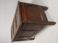 Early 18th Century Oak Panelled Coffer (5 of 7) Early 18th Century Oak Panelled Coffer (5 of 7)