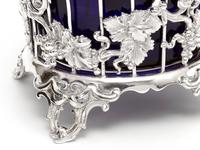 Large Victorian Silver Plated Sugar Basket with a Bristol Blue Liner (2 of 5) Large Victorian Silver Plated Sugar Basket with a Bristol Blue Liner (2 of 5)