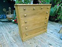 Beautiful Old Pine Chest Of Six Drawers / Sideboard (2 of 8) Beautiful Old Pine Chest Of Six Drawers / Sideboard (2 of 8)
