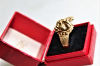 Unusual 9ct gold ring of chunky proportions depicting a well cast Bulldogs head size v (7 of 7) Unusual 9ct gold ring of chunky proportions depicting a well cast Bulldogs head size v (7 of 7)