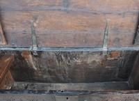 Handsome Early 18th Century Oak Coffer / Blanket Box / Chest c.1700 (7 of 8) Handsome Early 18th Century Oak Coffer / Blanket Box / Chest c.1700 (7 of 8)